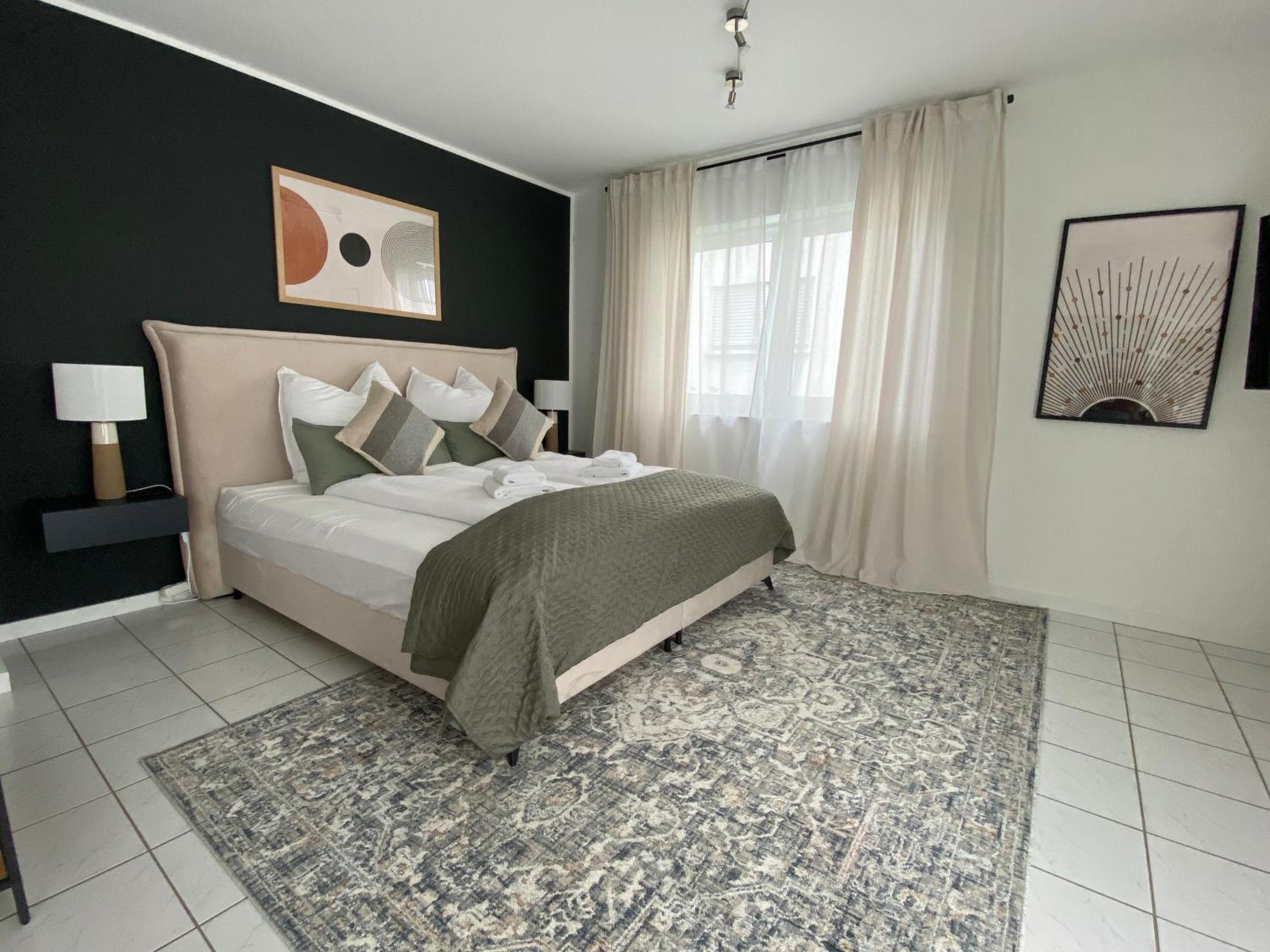 Moderne Wohnung Mit Terrasse & Parkplatz; Naehe Bwzk & Amazon Koblenz  Exterior foto