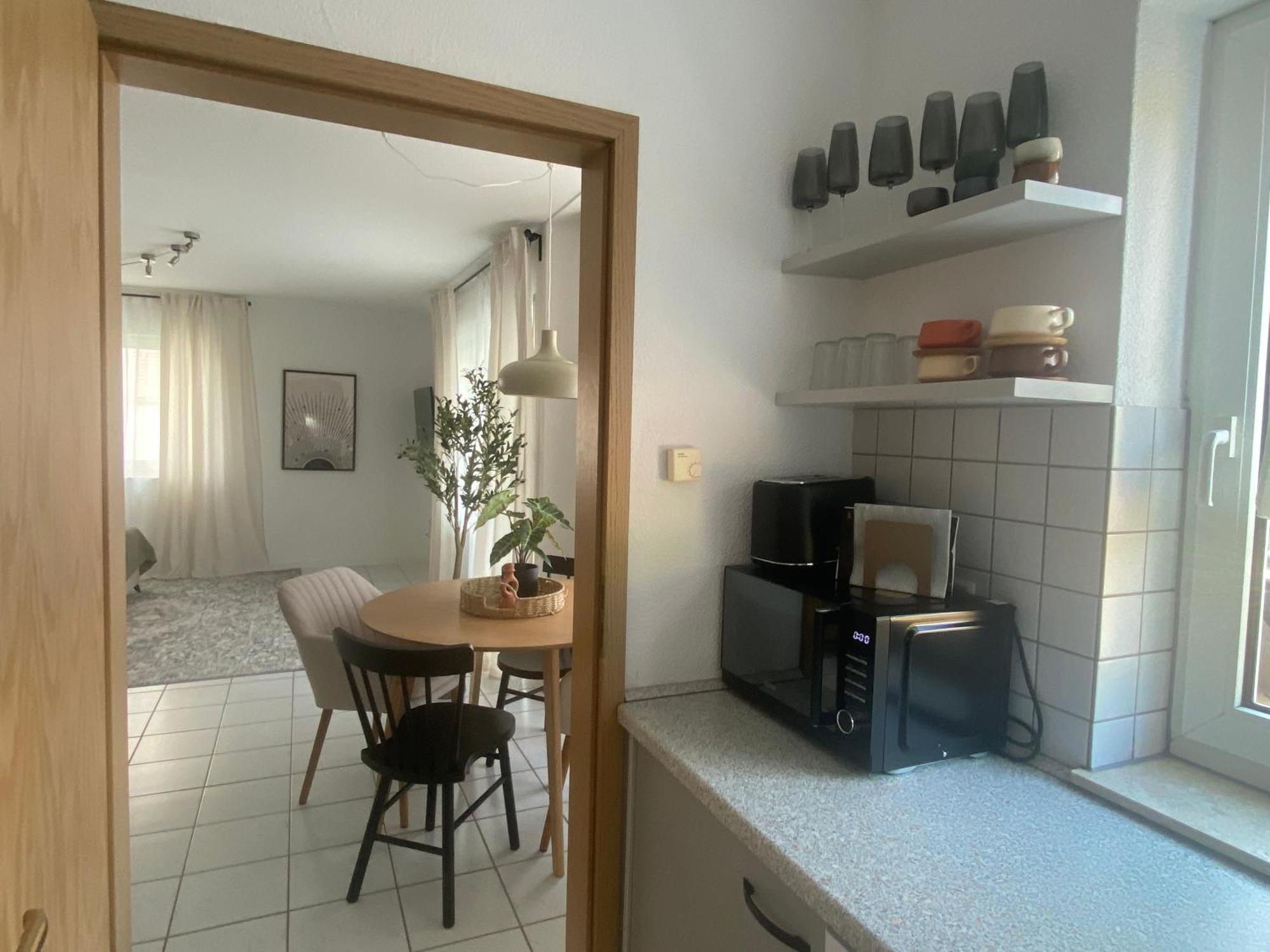 Moderne Wohnung Mit Terrasse & Parkplatz; Naehe Bwzk & Amazon Koblenz  Exterior foto