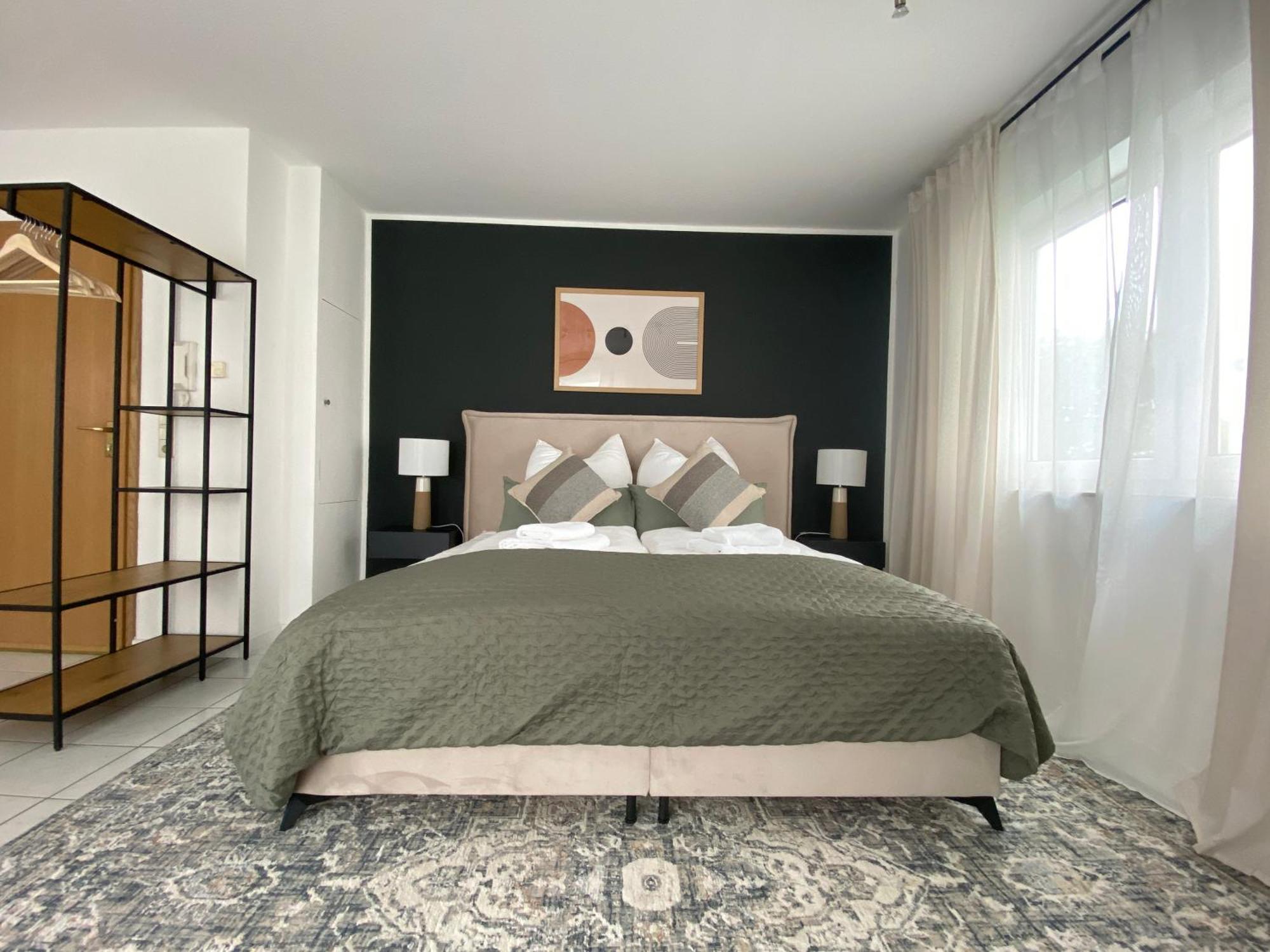 Moderne Wohnung Mit Terrasse & Parkplatz; Naehe Bwzk & Amazon Koblenz  Exterior foto